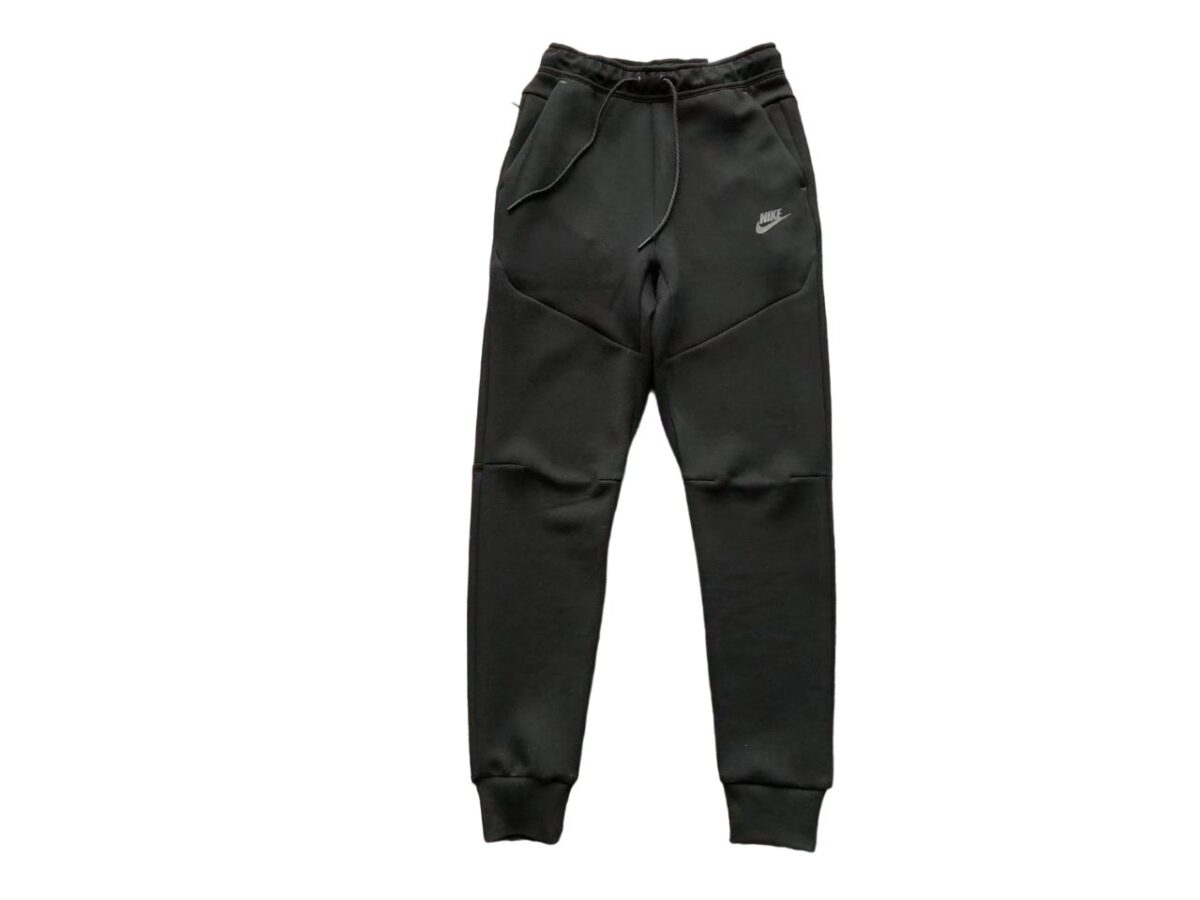 Pantalón Largo Nike Tech Fleece Negro - NewNow
