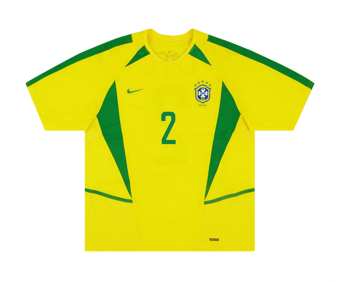 Camiseta Retro Brasil 2002 - NewNow