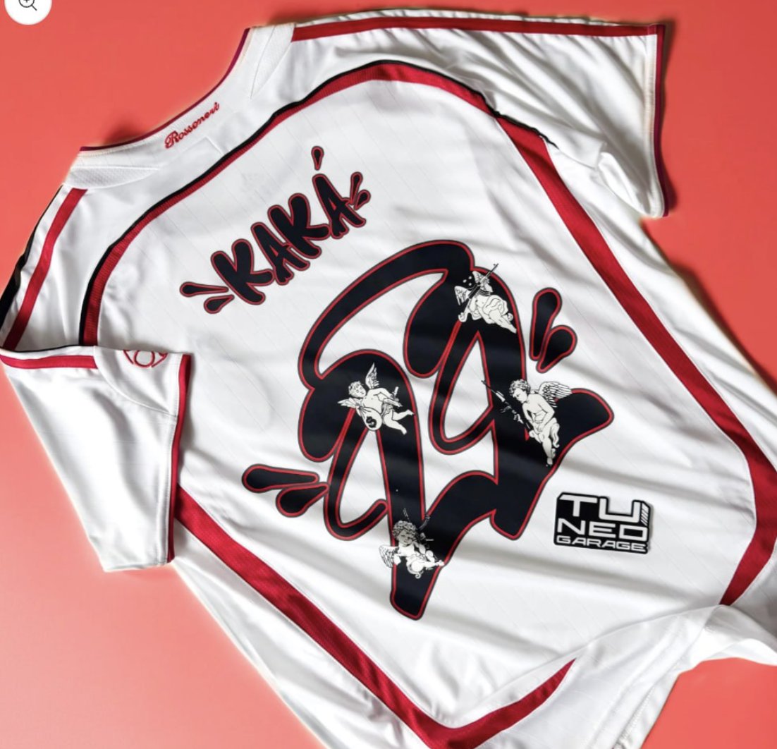 Camiseta Retro AC Milan dorsales especiales - NewNow