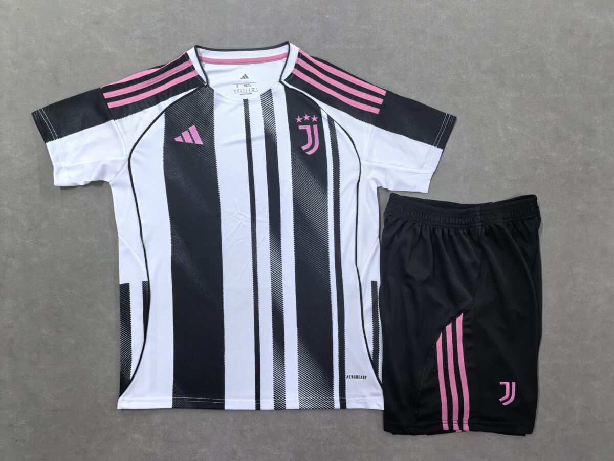 Conjunto Juventus 25/26 1ª equipación - NewNow