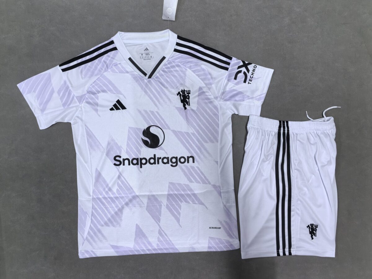 Conjunto Manchester United 25/26 2ª equipación - NewNow