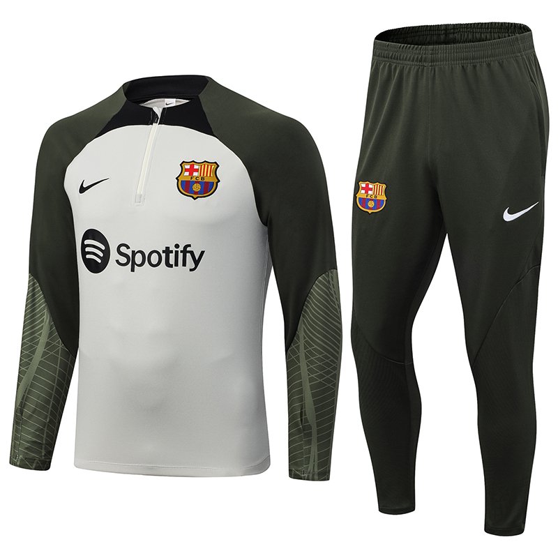 Conjunto entrenamiento Barcelona 23/24 - NewNow