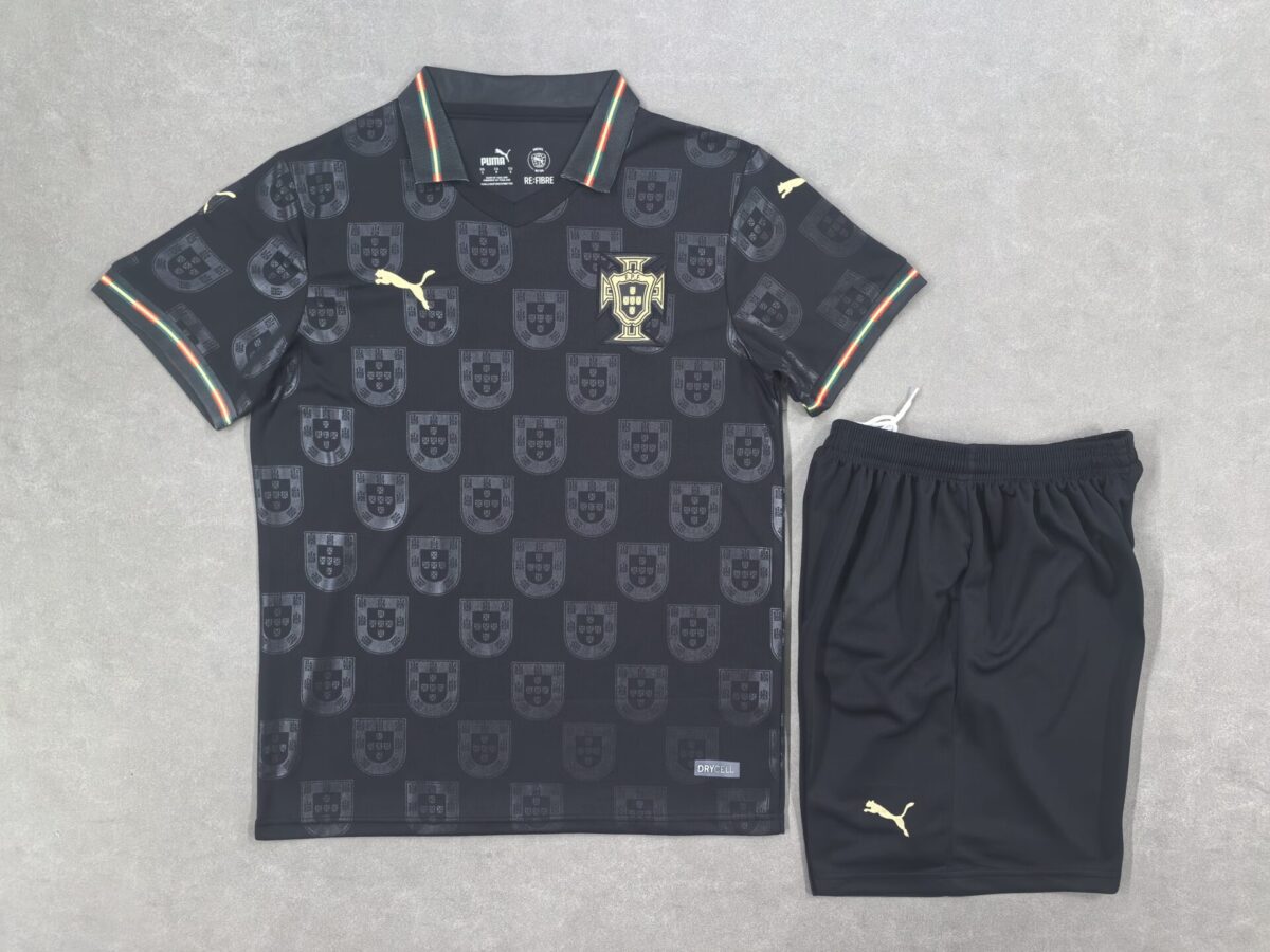 Conjunto Portugal 2025 edición especial Black - NewNow