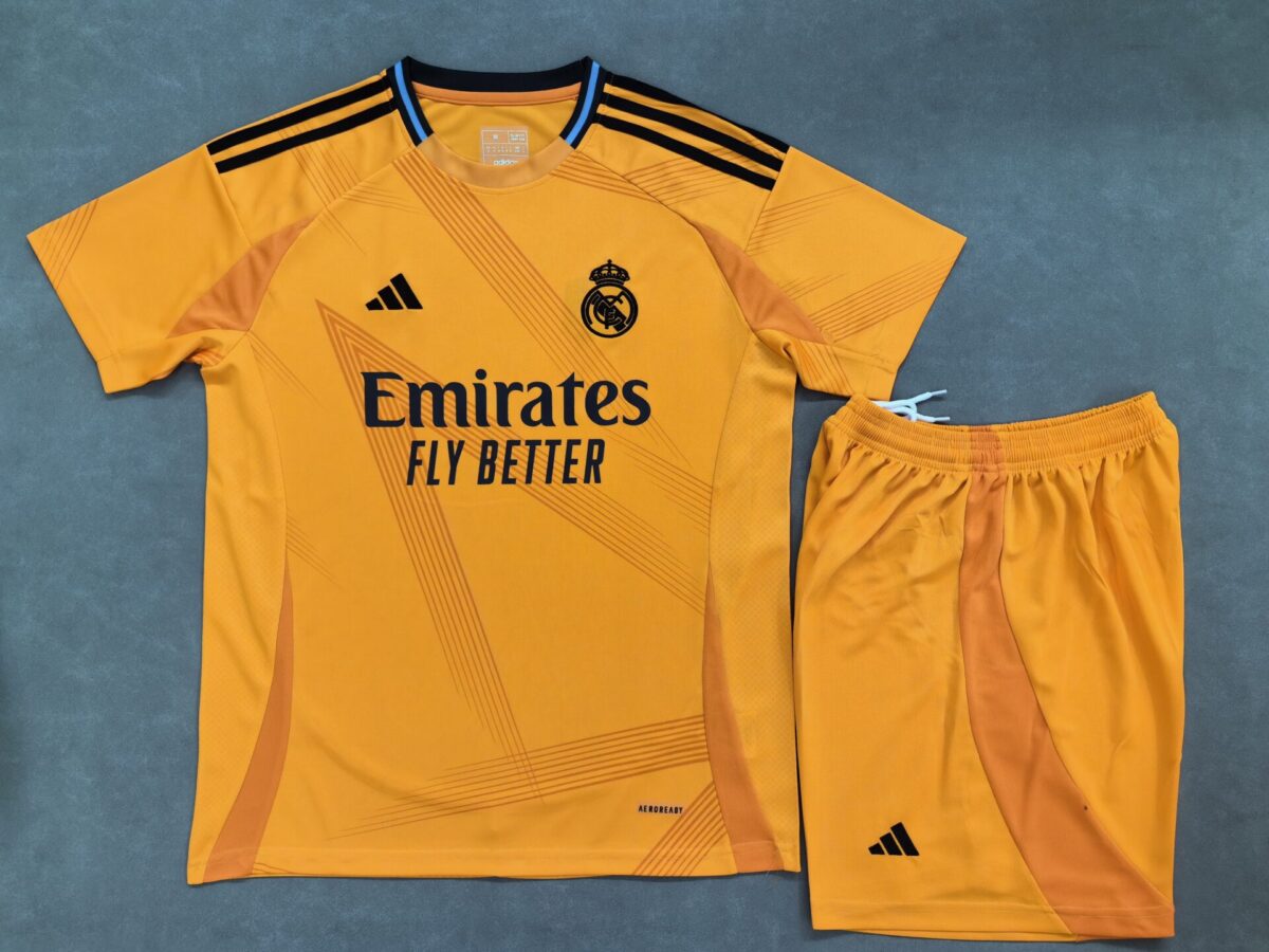 Conjunto Real Madrid 24/25 3ª equipación - NewNow