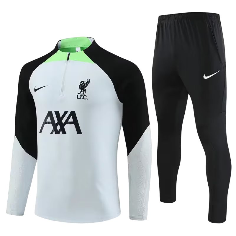 Conjunto entrenamiento Liverpool 23/24 - NewNow