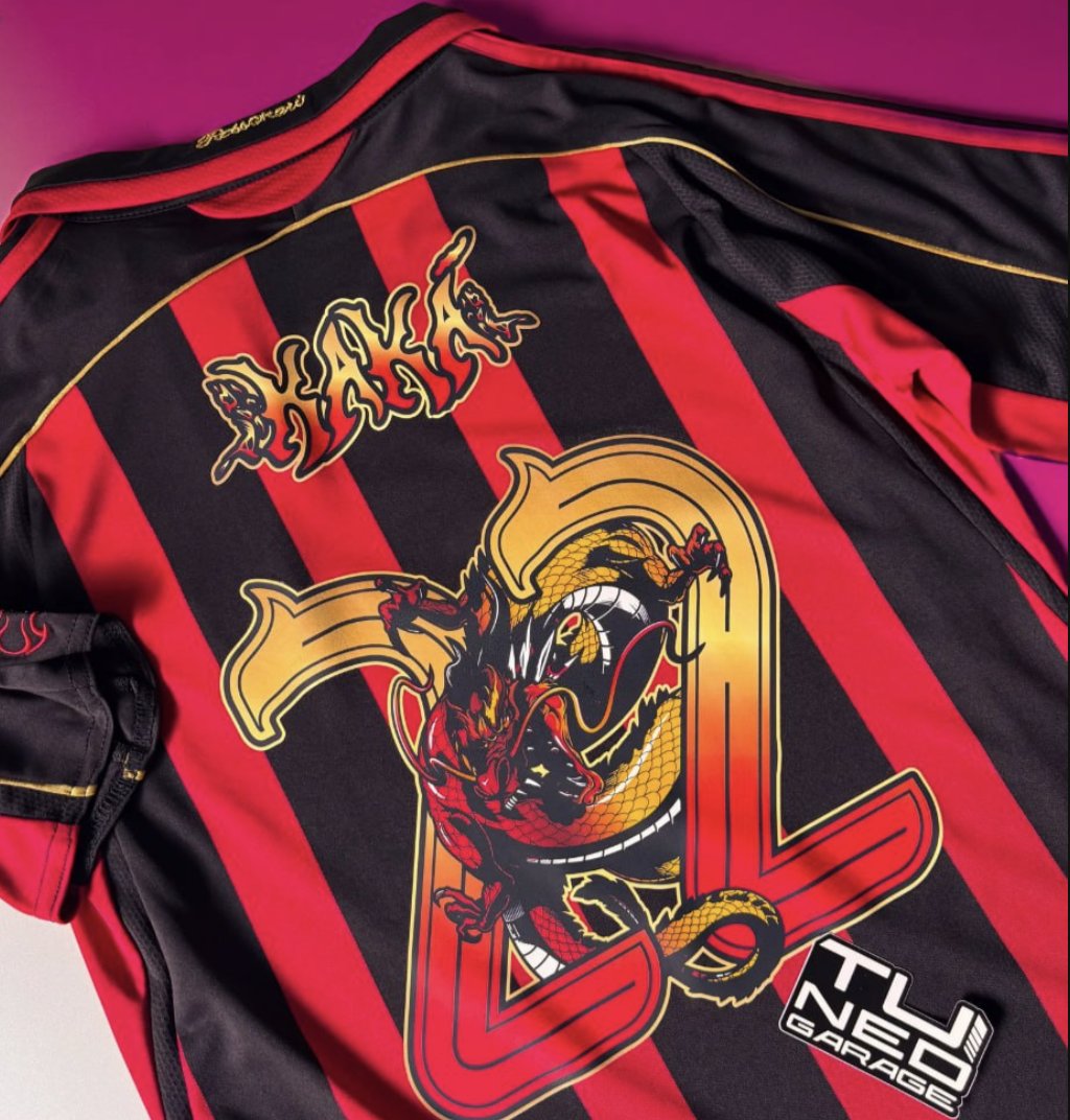 Camiseta Retro AC Milan dorsales especiales - NewNow