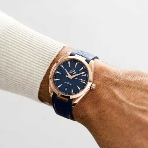 Omega Seamaster Aqua Terra Men Automatic Blue 18ct Rose Gold Watch O22052412103001